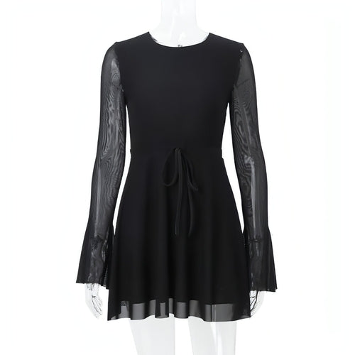 Mangas largas vestido negro